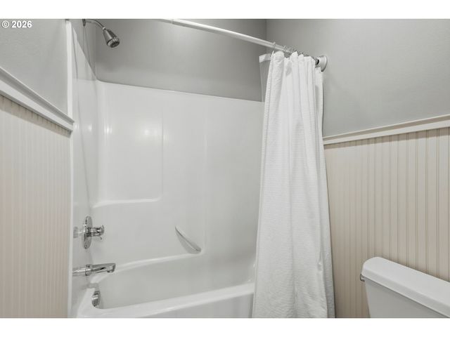 11498 Se Painted Hills Ct, Happy Valley, OR 97086
