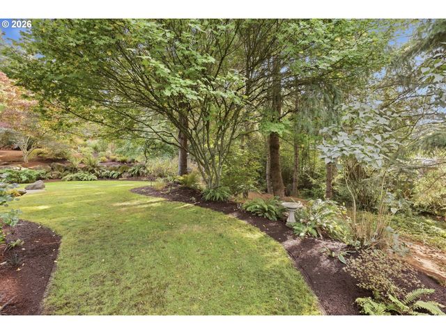11498 Se Painted Hills Ct, Happy Valley, OR 97086