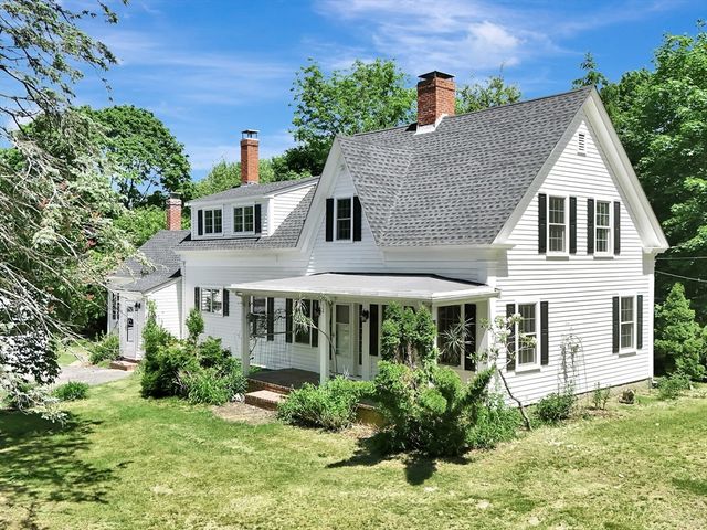 33 Indian Pond Rd, Kingston, MA 02364