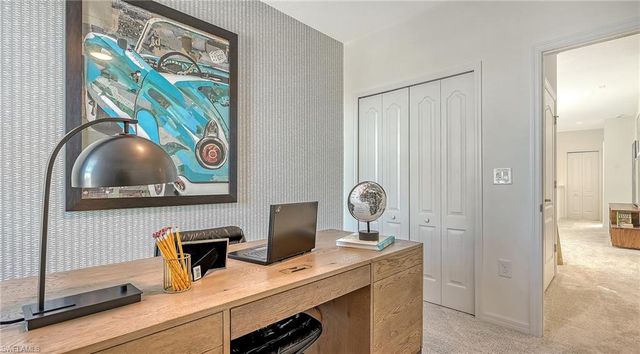 5046 Draco CIR, Naples, FL 34120