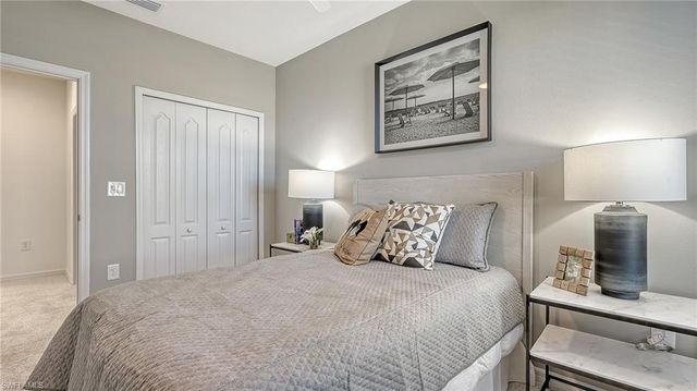 5046 Draco CIR, Naples, FL 34120