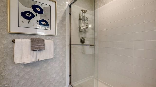 5046 Draco CIR, Naples, FL 34120