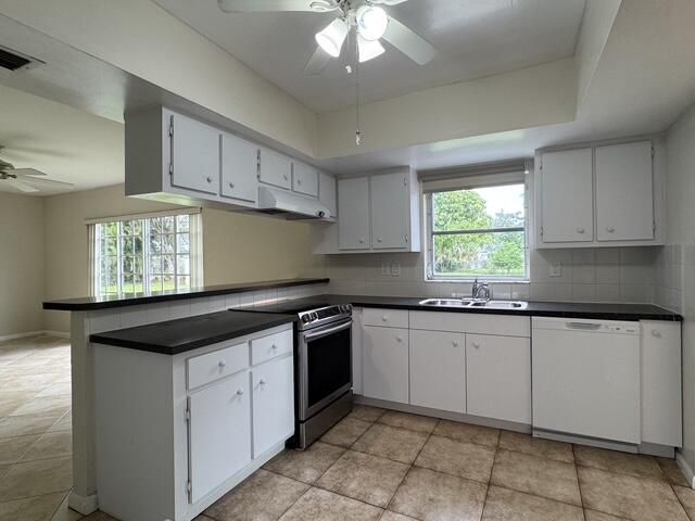 8306 NW 74TH Terrace, Tamarac, FL 33321
