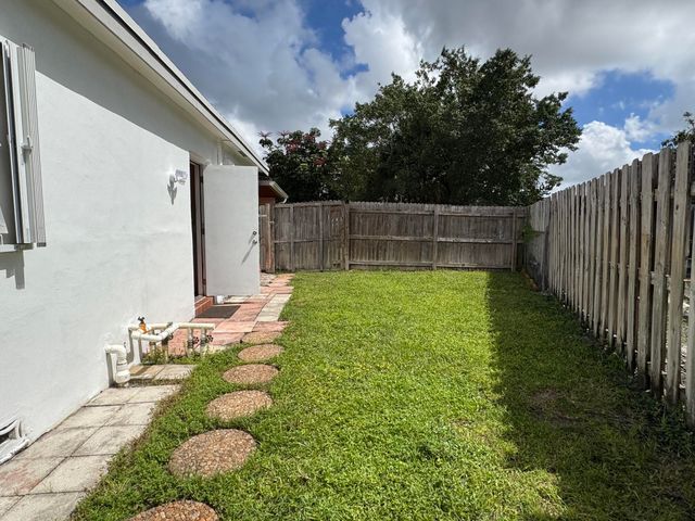 8306 NW 74TH Terrace, Tamarac, FL 33321