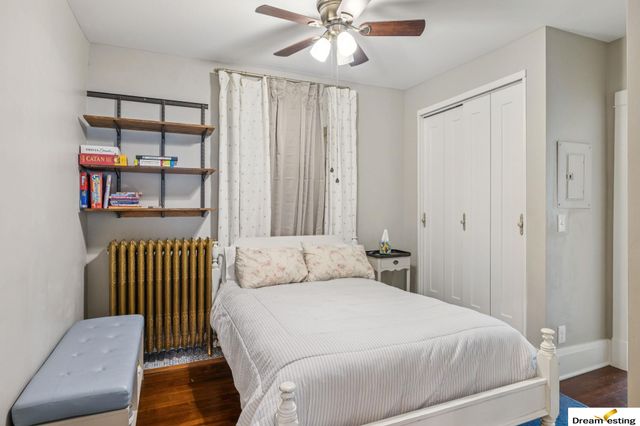 1742 S 32nd Avenue, Omaha, NE 68105