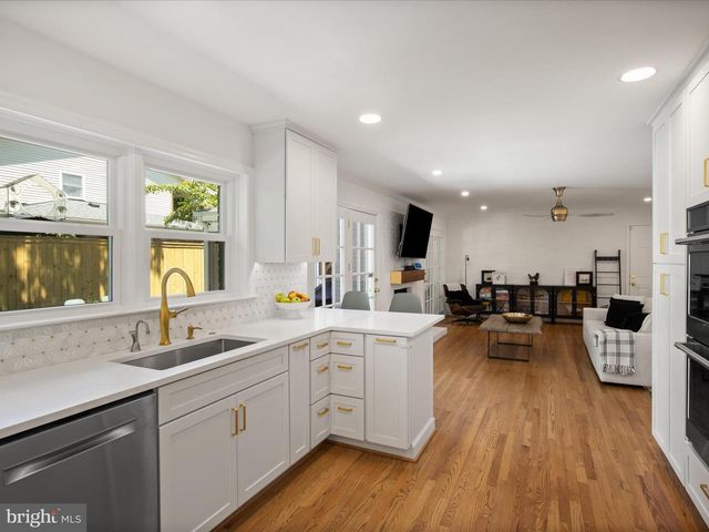2606 N QUINCY ST, Arlington, VA 22207