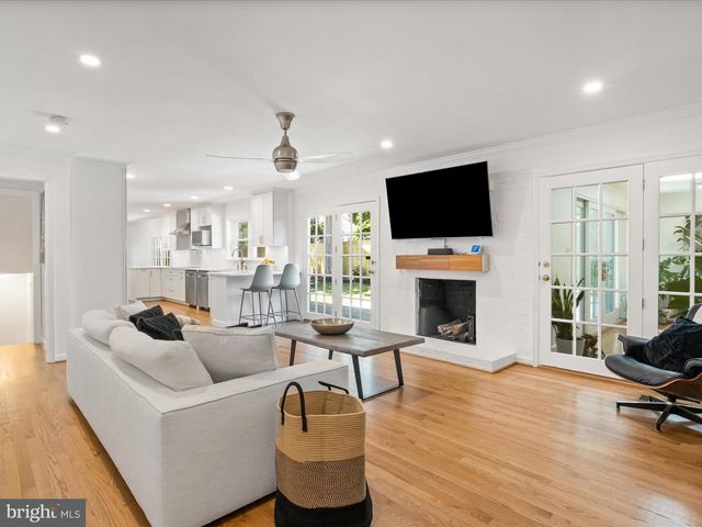 2606 N QUINCY ST, Arlington, VA 22207