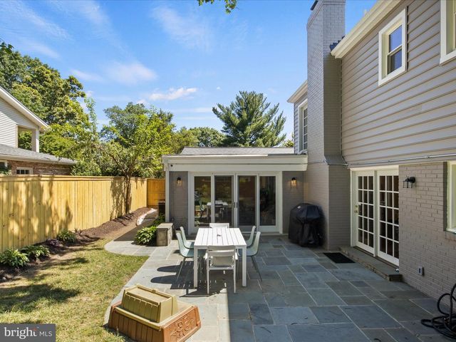 2606 N QUINCY ST, Arlington, VA 22207