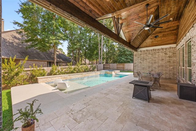 211 Evening Tide Way, Willis, TX 77318