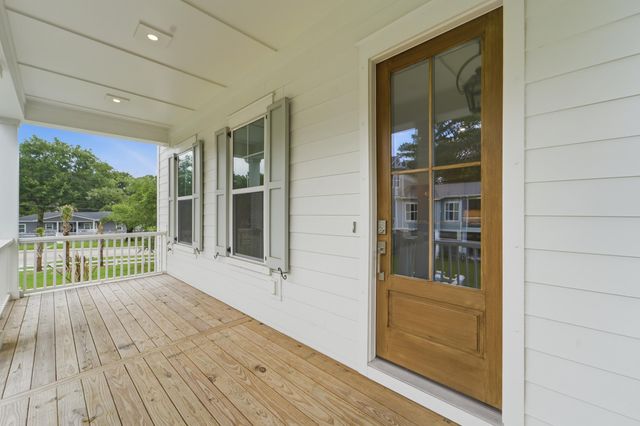 1129 Hamlin Road, Mount Pleasant, SC 29466