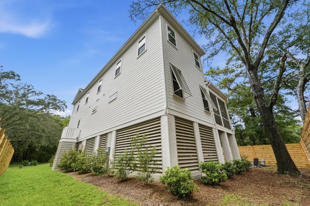 1129 Hamlin Road, Mount Pleasant, SC 29466