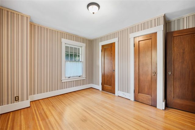 156 Windemere Rd Road, Rochester, NY 14610