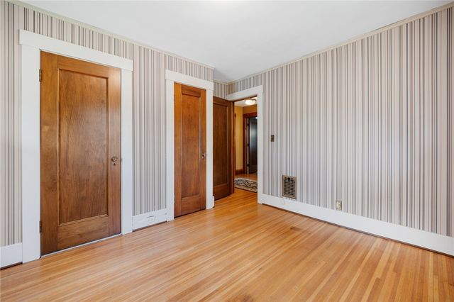 156 Windemere Rd Road, Rochester, NY 14610