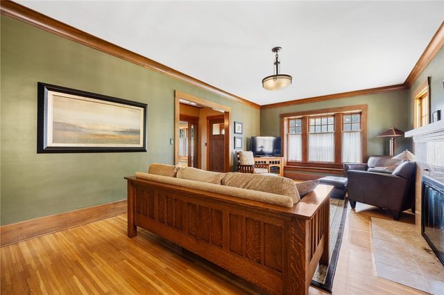 156 Windemere Rd Road, Rochester, NY 14610