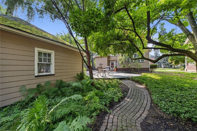 156 Windemere Rd Road, Rochester, NY 14610