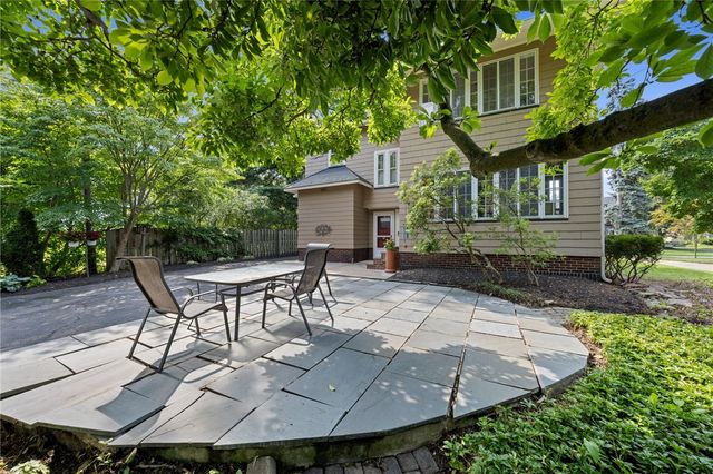 156 Windemere Rd Road, Rochester, NY 14610