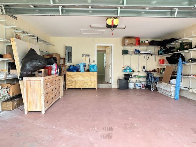 208 SE 15th St, Dania Beach, FL 33004