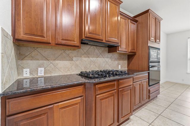 131 Winslow Hill Place, Montgomery, TX 77316