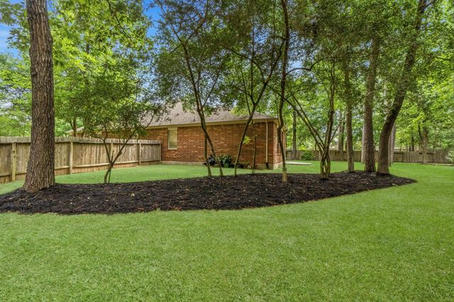 131 Winslow Hill Place, Montgomery, TX 77316