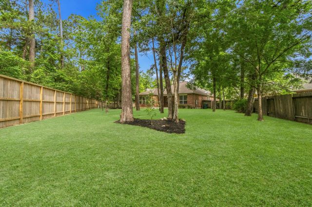 131 Winslow Hill Place, Montgomery, TX 77316
