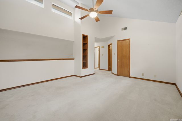16719 SPRINGHILL DR, San Antonio, TX 78232