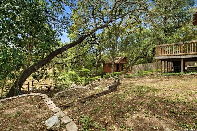 16719 SPRINGHILL DR, San Antonio, TX 78232