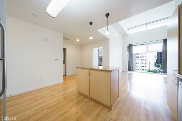 630 W 6th 616, Los Angeles, CA 90017