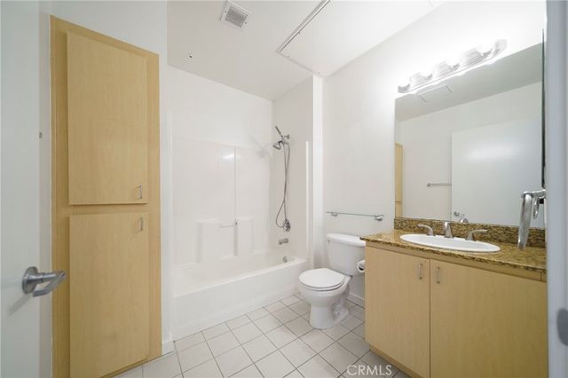 630 W 6th 616, Los Angeles, CA 90017