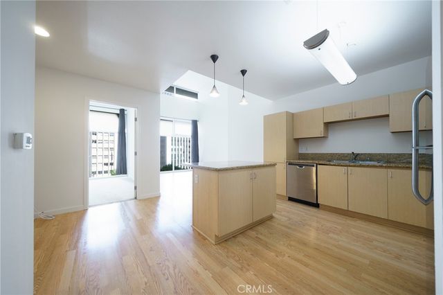 630 W 6th 616, Los Angeles, CA 90017