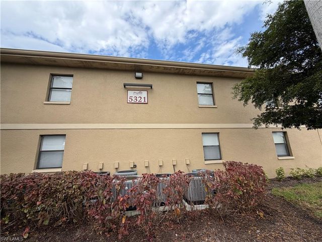 5321 Summerlin RD # 2114, Fort Myers, FL 33919
