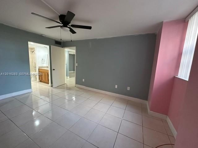10975 SW 107th St 110, Miami, FL 33176