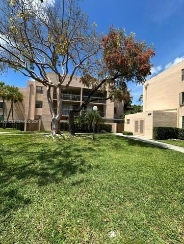 10975 SW 107th St 110, Miami, FL 33176