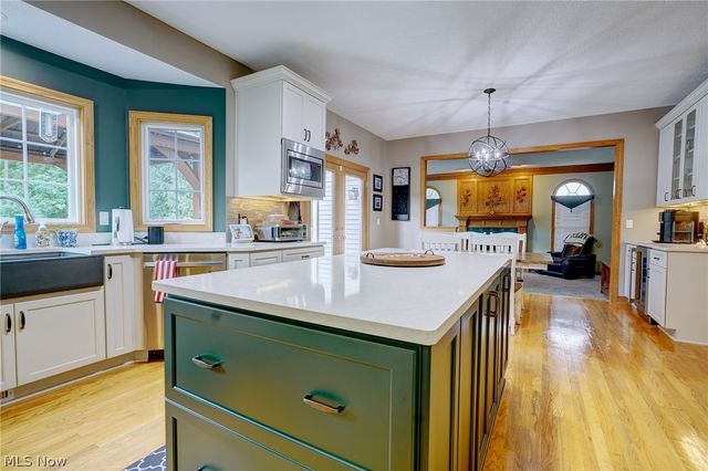 1238 Ty Drive, Medina, OH 44256