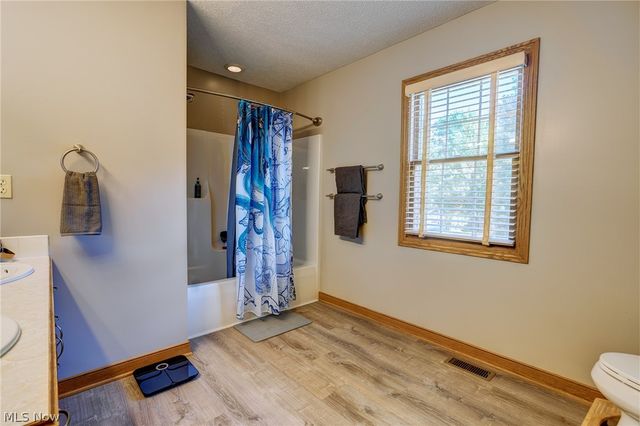 1238 Ty Drive, Medina, OH 44256