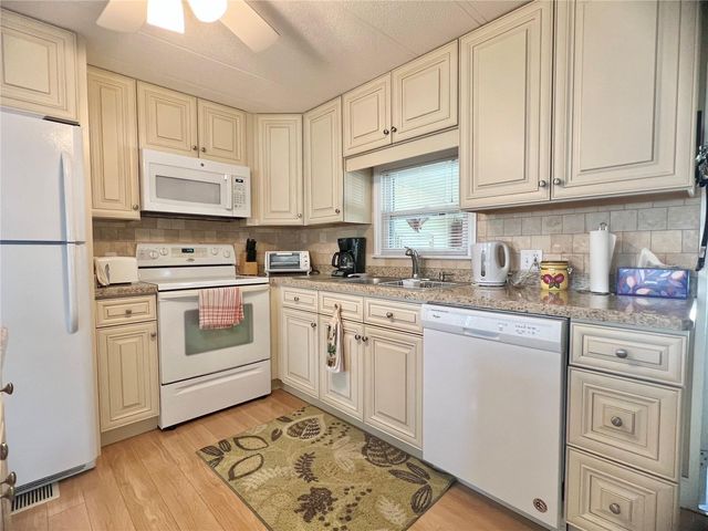 1100 BELCHER ROAD S 113, Largo, FL 33771