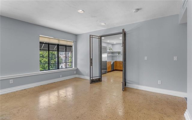 211 W Freemason ST, Norfolk, VA 23510