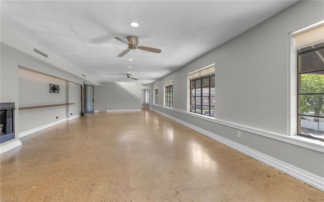 211 W Freemason ST, Norfolk, VA 23510