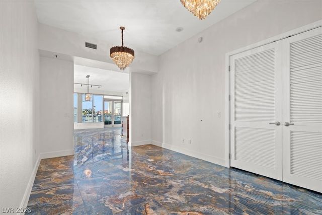 360 East Desert Inn Road 407, Las Vegas, NV 89109