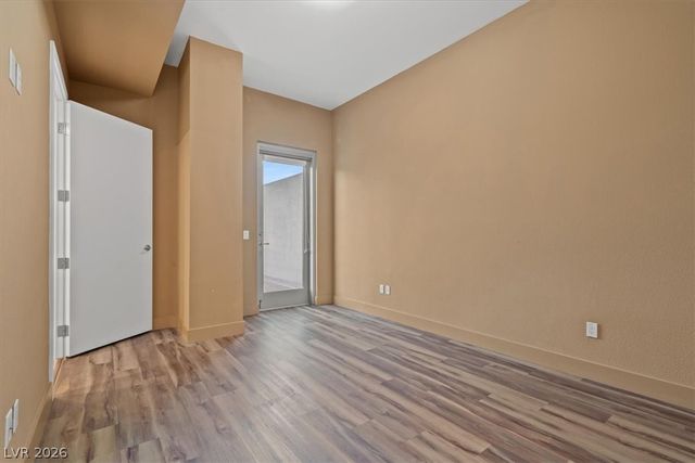 360 East Desert Inn Road 407, Las Vegas, NV 89109