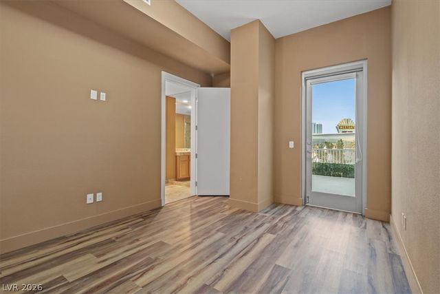 360 East Desert Inn Road 407, Las Vegas, NV 89109