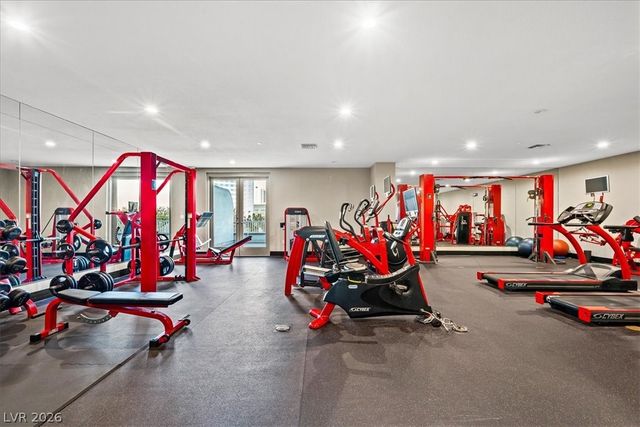 360 East Desert Inn Road 407, Las Vegas, NV 89109