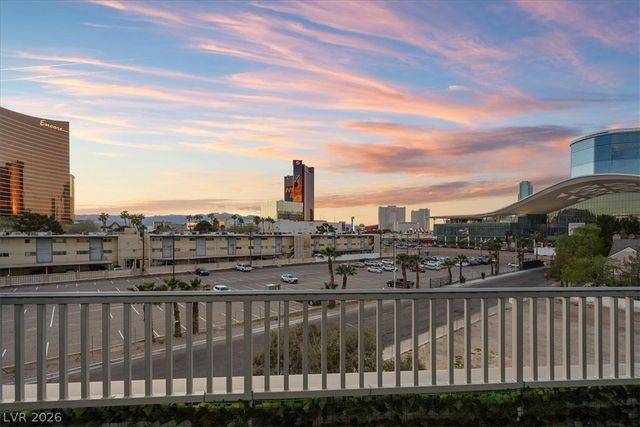 360 East Desert Inn Road 407, Las Vegas, NV 89109