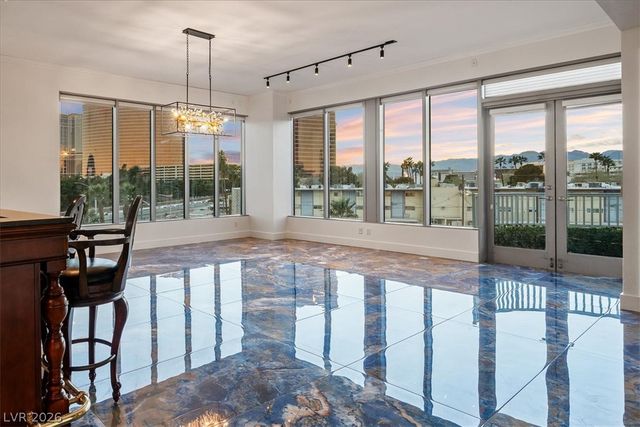 360 East Desert Inn Road 407, Las Vegas, NV 89109