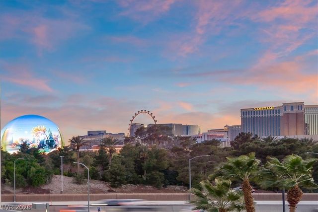 360 East Desert Inn Road 407, Las Vegas, NV 89109