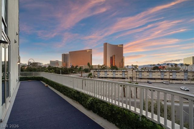 360 East Desert Inn Road 407, Las Vegas, NV 89109
