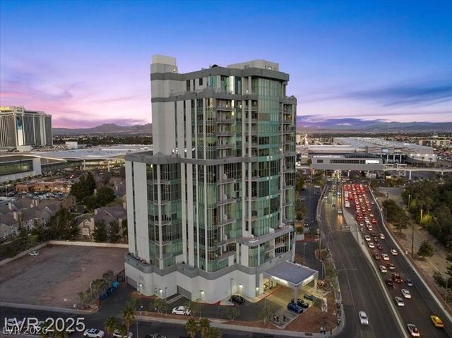 360 East Desert Inn Road 407, Las Vegas, NV 89109