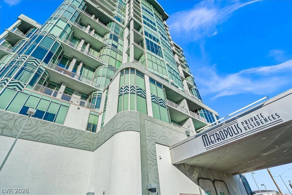 360 East Desert Inn Road 407, Las Vegas, NV 89109