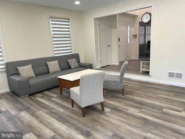 218 NEVIN LN, Ambler, PA 19002