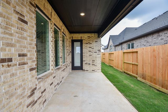 7622 Ridgeside Drive, Fulshear, TX 77441