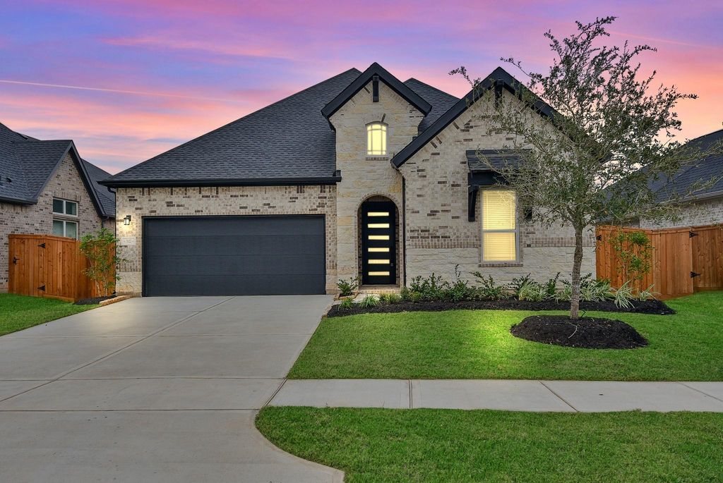 7622 Ridgeside Drive, Fulshear, TX 77441